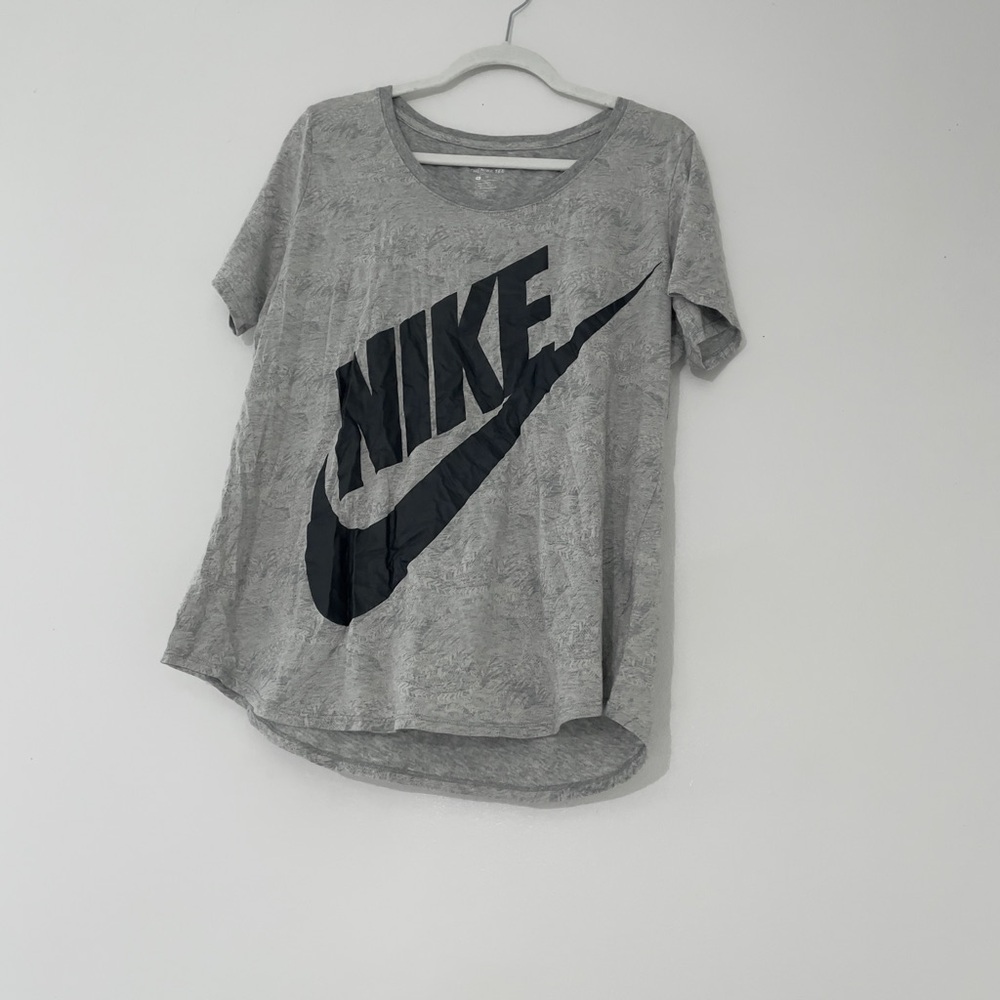 Nike Tee